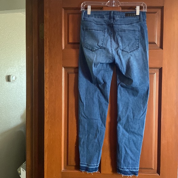 Kenneth Cole Blue Jeans Size 2 - Picture 2 of 10